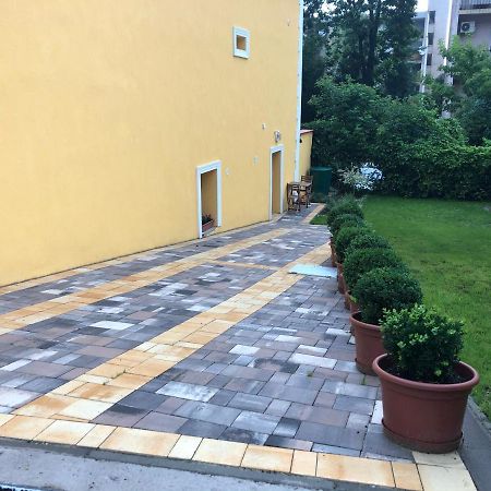 Apartamento Rigó Lak Miskolc Exterior foto