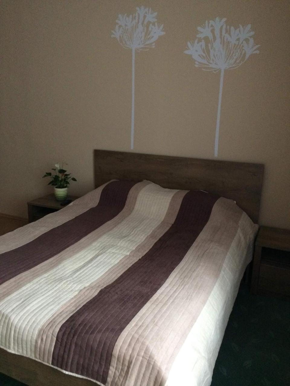 Apartamento Rigó Lak Miskolc Exterior foto
